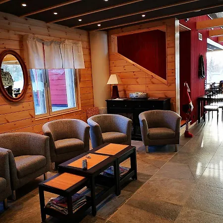 塞塔酒店 Äkäslompolo